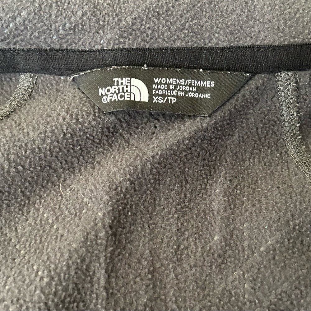 North Face | Lightweight Jacket - Picture 7 of 8